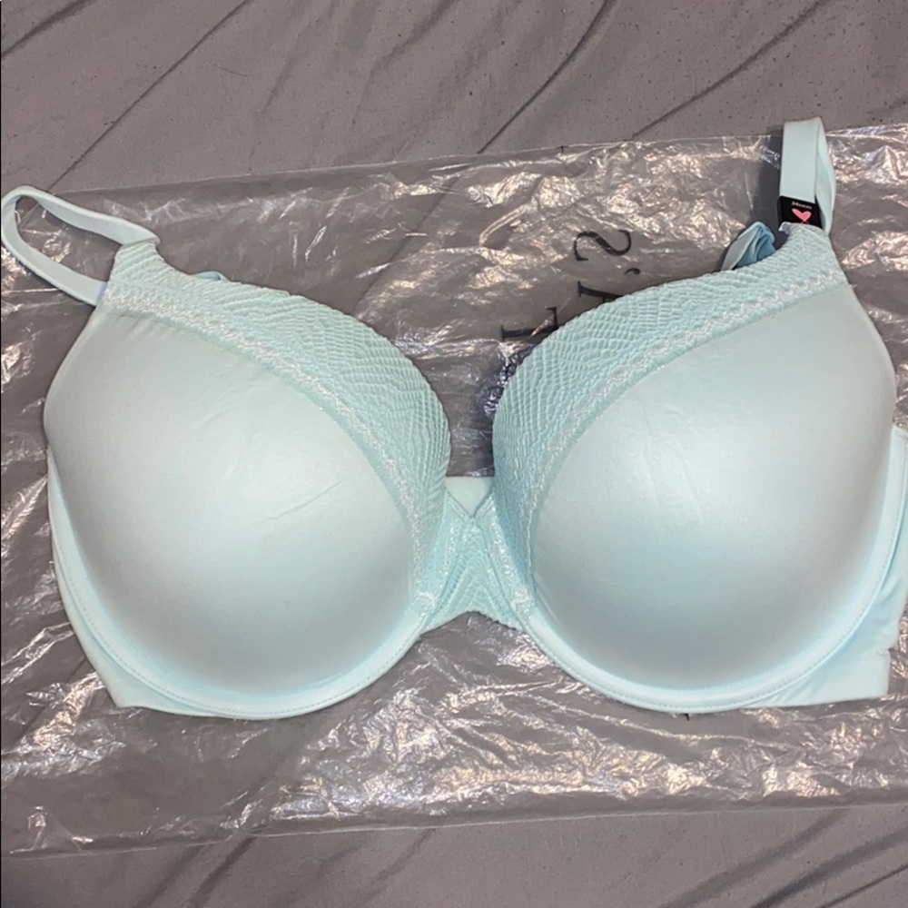 Victoria’s Secret bra